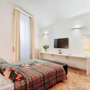 Relais Giulia Couette-café Rome